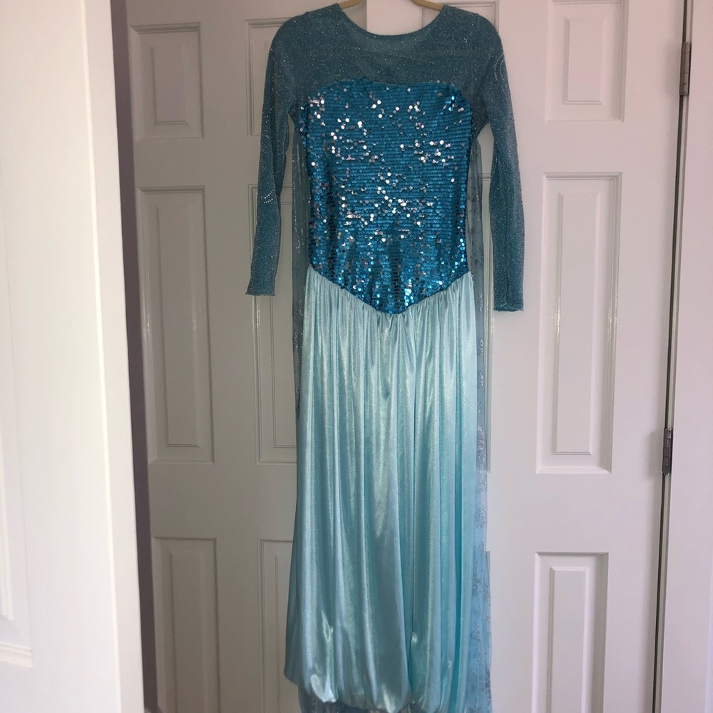 Women’s Elsa Costume